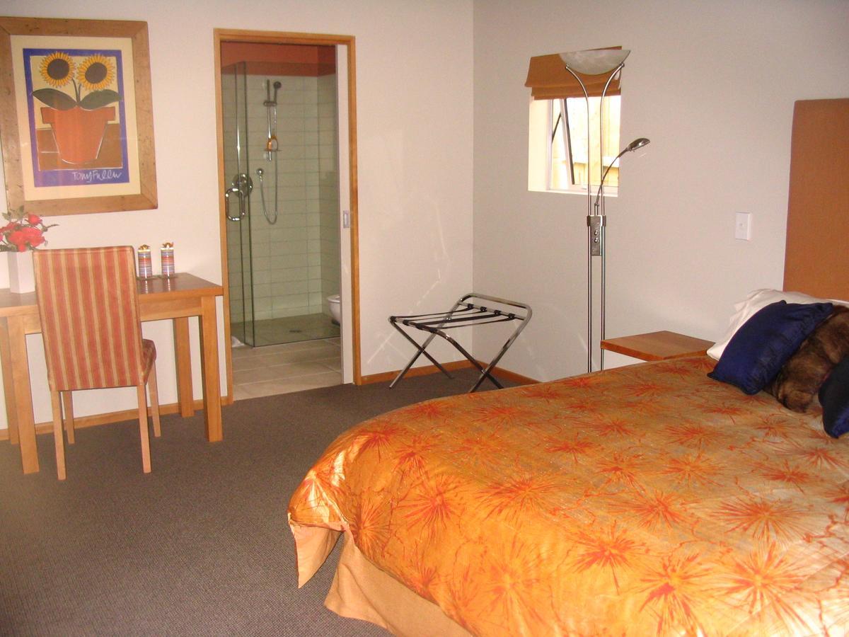 Onuku Bed And Breakfast Christchurch Extérieur photo